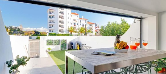 Villa de 3 dormitorios en Quarteira, Portugal No. 93135 18