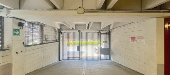 28m² Garage in Genoa, Italy No. 339297 8