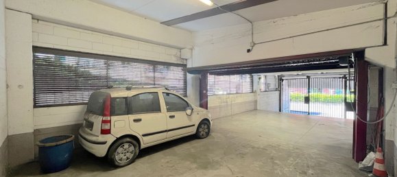 28m² Garage in Genoa, Italy No. 339297 2