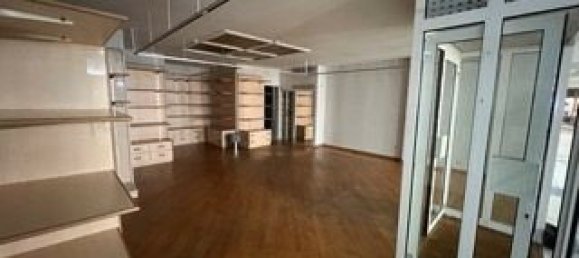  عقار تجاري في Epinal, France 55متر مربع رقم 349965 2