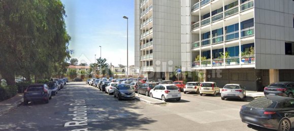 1-Zimmer Parkplatz in Bari, Italy, Nr. 334461 3