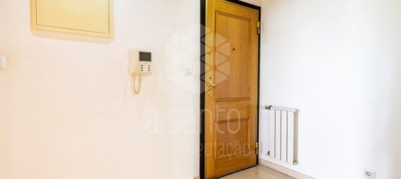 2 bedrooms Apartment in Cascais, Portugal No. 104407 2