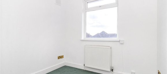 3 bedrooms House in Cockfosters, United Kingdom No. 6643 12