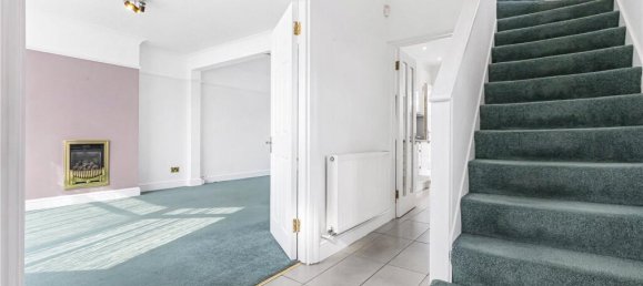 3 bedrooms House in Cockfosters, United Kingdom No. 6643 17