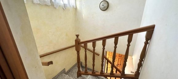 Квартира с 3 комнатами в Поли, Италия № 33989 10