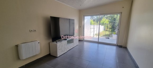 3 bedrooms House in Chalette-sur-Loing, France No. 220580 2