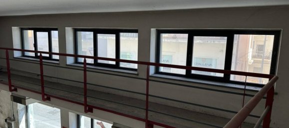 122m² Commercial property in Francavilla al Mare, Italy No. 293787 13