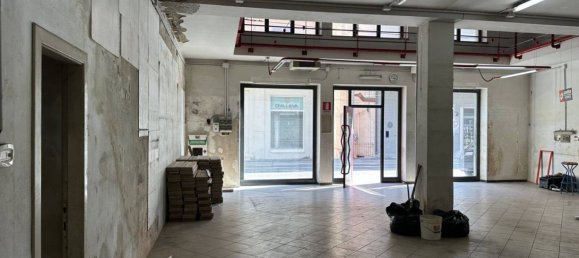 122m² Commercial property in Francavilla al Mare, Italy No. 293787 25