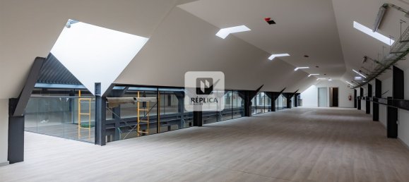 Edifício em Porto, Portugal 2393 m² N.º 146087 10