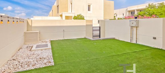 3 bedrooms Townhouse in Town Square, UAE No. 28973 15
