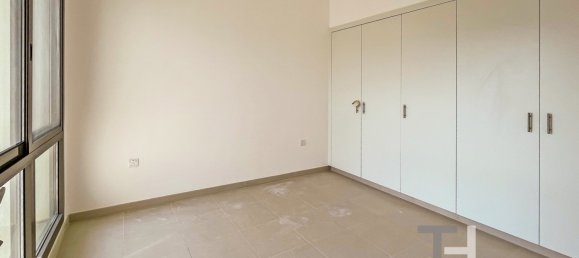 3 bedrooms Townhouse in Town Square, UAE No. 28973 8