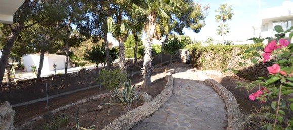 3 Schlafzimmer Villa in Villamartin, Spain, Nr. 527 3