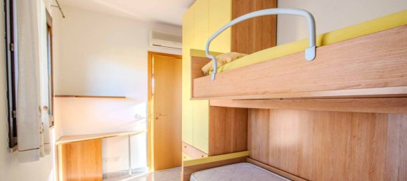 3 bedrooms Villa in Follonica, Italy No. 215799 14