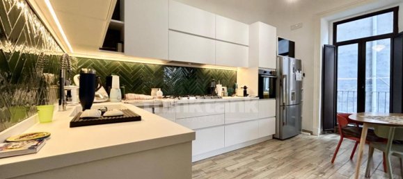 5 rooms Apartment in Catania, Italy No. 129804 32