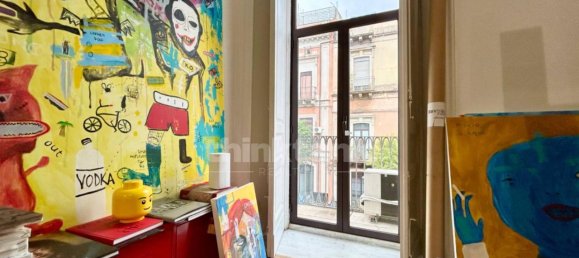 5 rooms Apartment in Catania, Italy No. 129804 7
