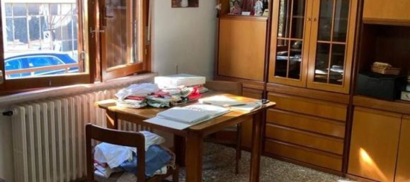 6 rooms House in Cartoceto, Italy No. 30978 3