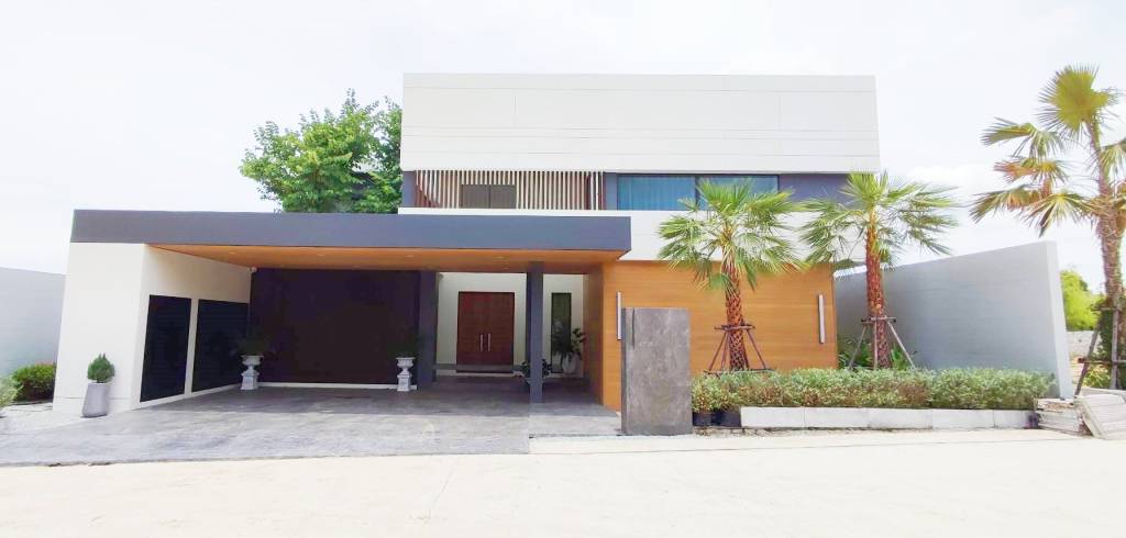 5 غرف نوم منزل في Pattaya, Thailand رقم 24023