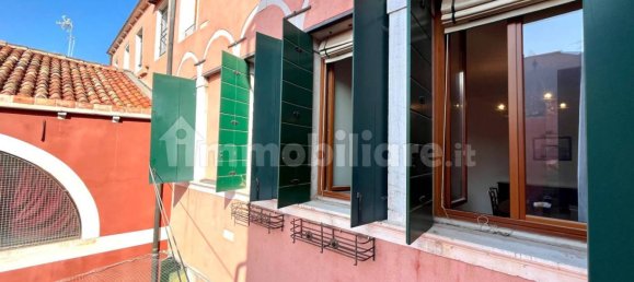 3 bedrooms Apartment in Venice, Italy No. 67734 6