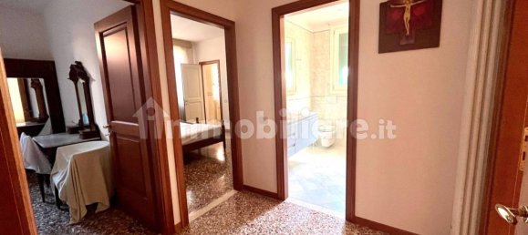 3 bedrooms Apartment in Venice, Italy No. 67734 37