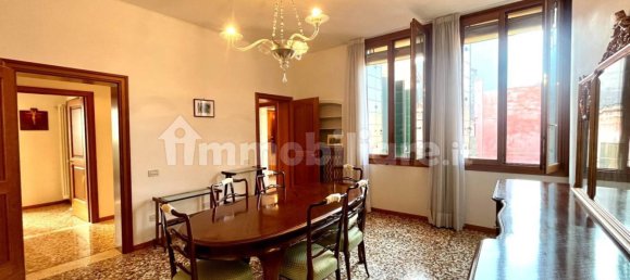 3 bedrooms Apartment in Venice, Italy No. 67734 12