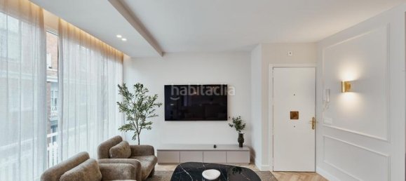 3 bedrooms Apartment in Madrid, Spain No. 92796 2