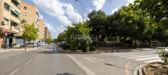 Propiedad comercial en Granada, Spain 120 m² No. 180708 42