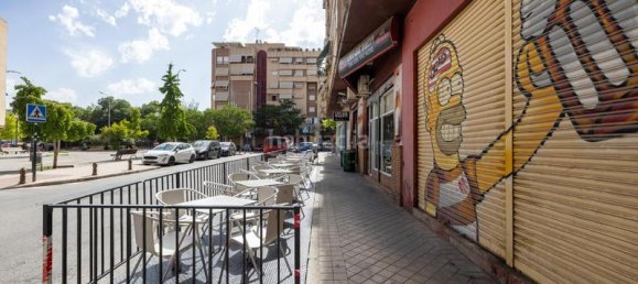 Propiedad comercial en Granada, Spain 120 m² No. 180708 36
