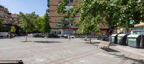 Propiedad comercial en Granada, Spain 120 m² No. 180708 5