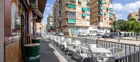 Propiedad comercial en Granada, Spain 120 m² No. 180708 34