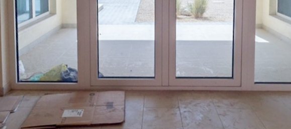 Вилла с 3 спальнями в Jumeirah Park, ОАЭ № 4262 4