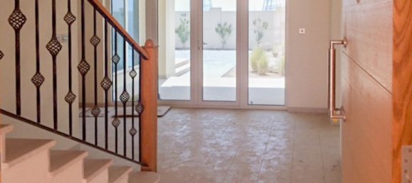 Вилла с 3 спальнями в Jumeirah Park, ОАЭ № 4262 9