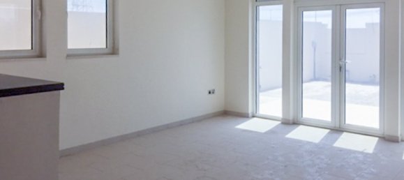 Вилла с 3 спальнями в Jumeirah Park, ОАЭ № 4262 10