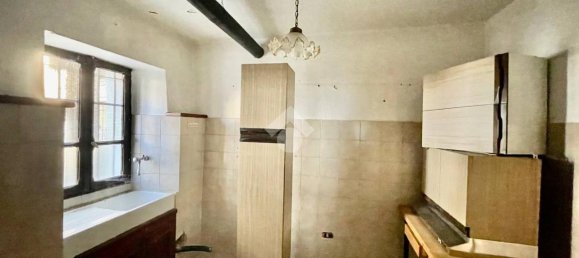 8 rooms Villa in Castelnuovo Nigra, Italy No. 18006 4