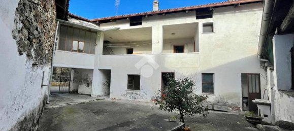 8 rooms Villa in Castelnuovo Nigra, Italy No. 18006 15