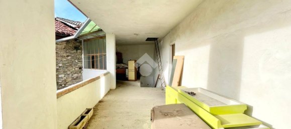 8 rooms Villa in Castelnuovo Nigra, Italy No. 18006 8