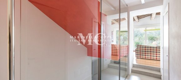 Casa de 4 dormitorios en Florence, Italy No. 192528 29