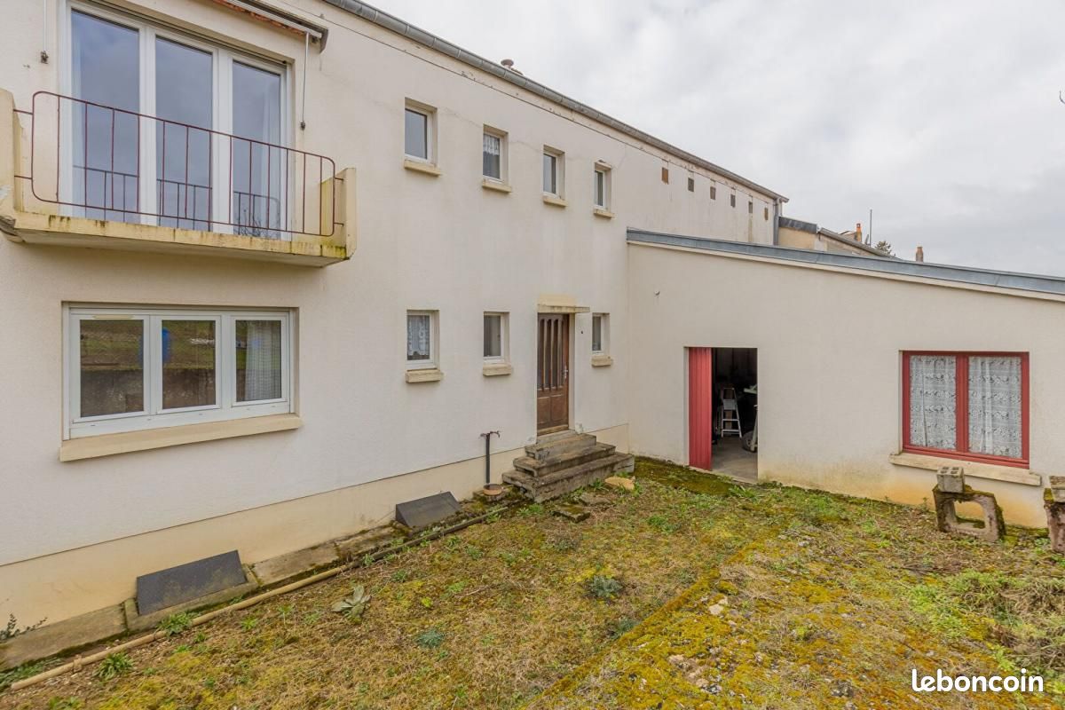 4 bedrooms House in Arry, France No. 156492