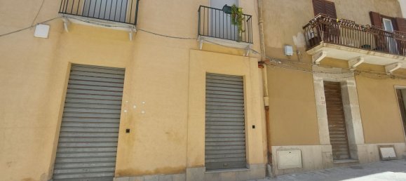 132m² Commercial property in Marsala, Italy No. 278862 14
