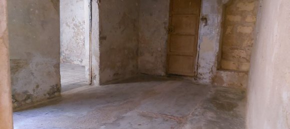 132m² Commercial property in Marsala, Italy No. 278862 11