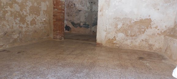 132m² Commercial property in Marsala, Italy No. 278862 7