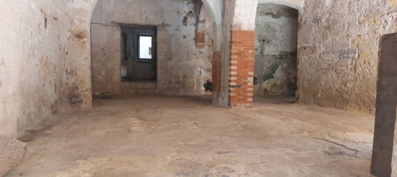 132m² Commercial property in Marsala, Italy No. 278862 5