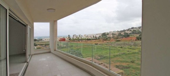 3 bedrooms Apartment in Bahar ic-Caghaq, Malta No. 4538 4