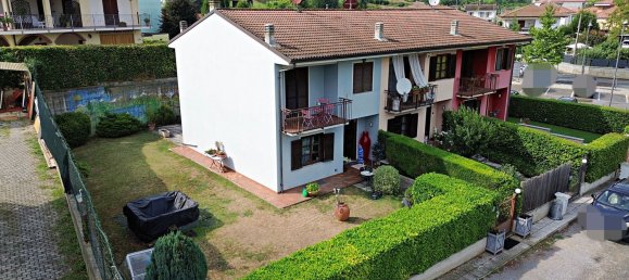 Casa de 5 habitaciónes en Monticello d'Alba, Italy No. 289404 9