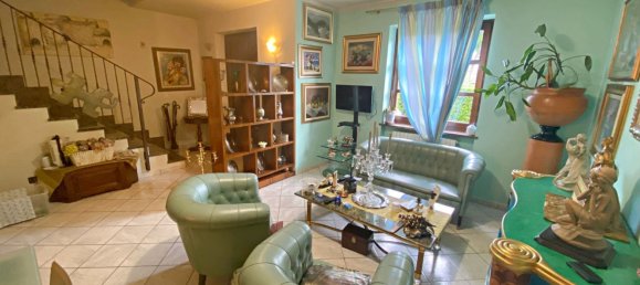 Casa de 5 habitaciónes en Monticello d'Alba, Italy No. 289404 19