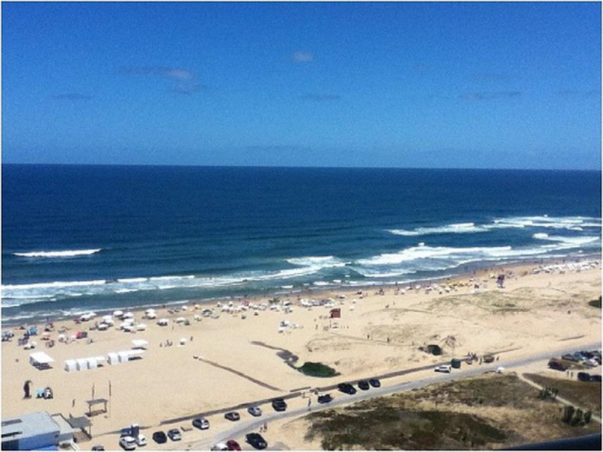 5 bedrooms Apartment in Maldonado, Uruguay No. 1557