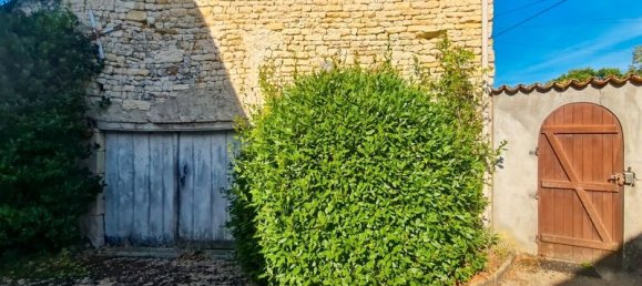 Armazém em Saint-Medard-d'Aunis, France 70 m² N.º 290176 2