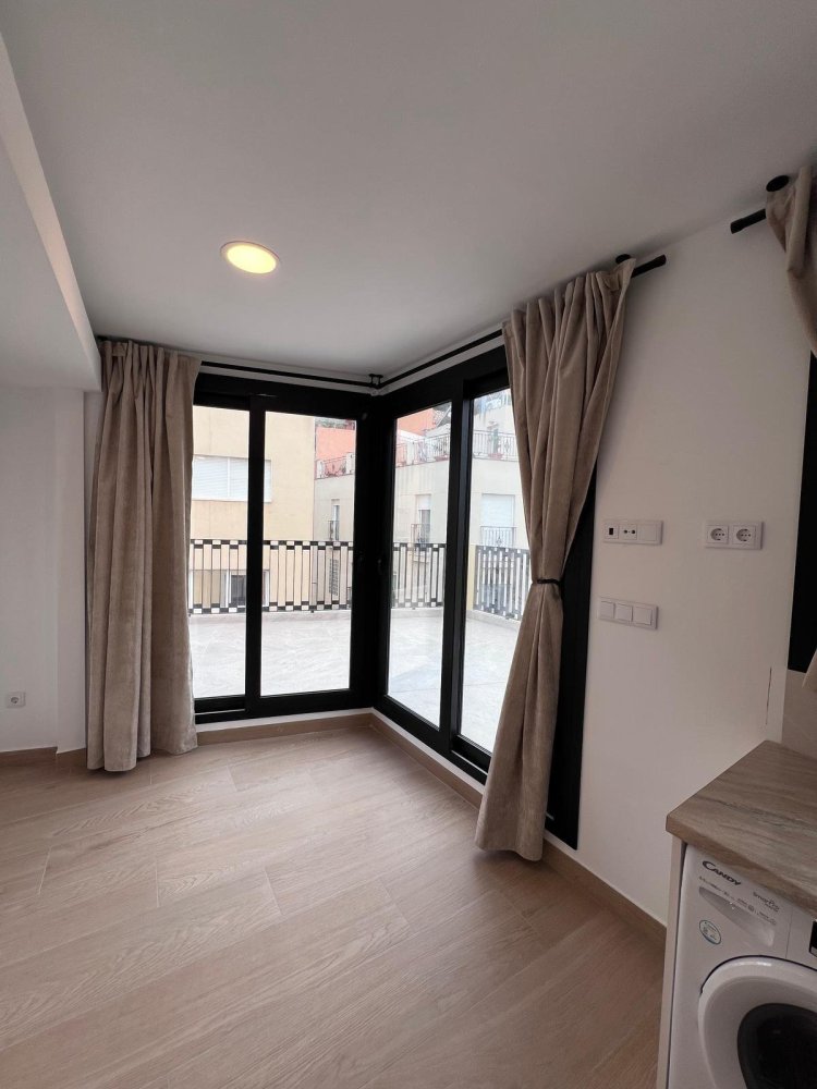 2 bedrooms Penthouse in Alicante, Spain No. 284103