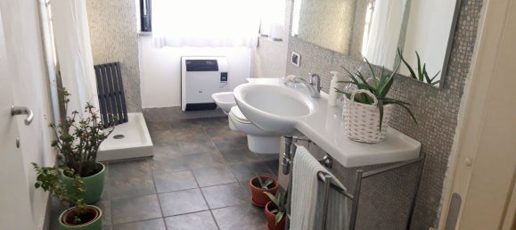 Дом с 5 комнатами в Арсаго Сеприо, Италия № 224966 14