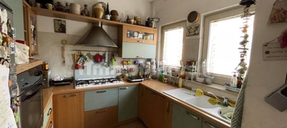 Apartamento de 3 dormitorios en Rome, Italy No. 255646 2