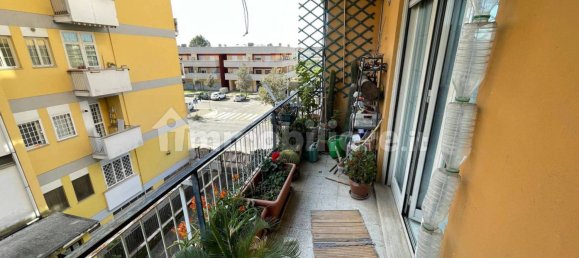 Apartamento de 3 dormitorios en Rome, Italy No. 255646 10